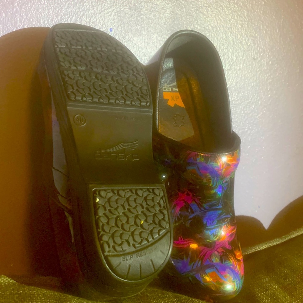 D’s ski orthopedic/nurses shoes in new condition.
